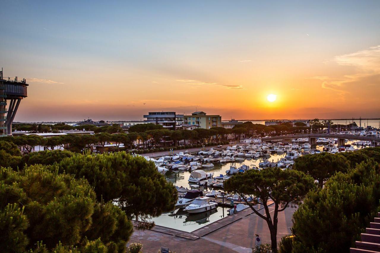 condominio italia Lignano Sabbiadoro Esterno foto